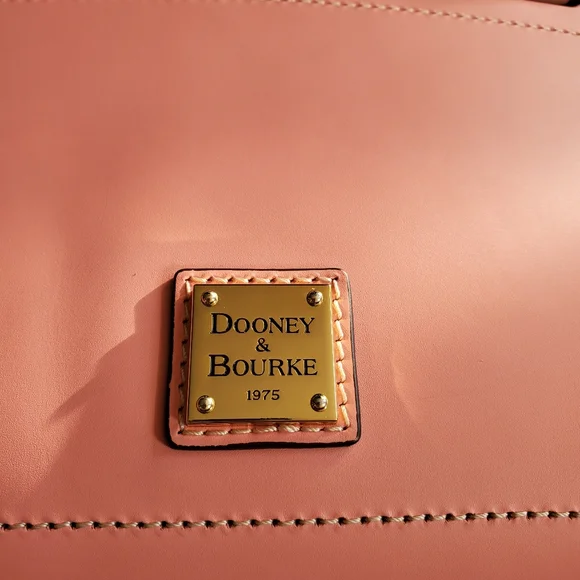 Dooney & Bourke tote bag - Picture 3 of 12